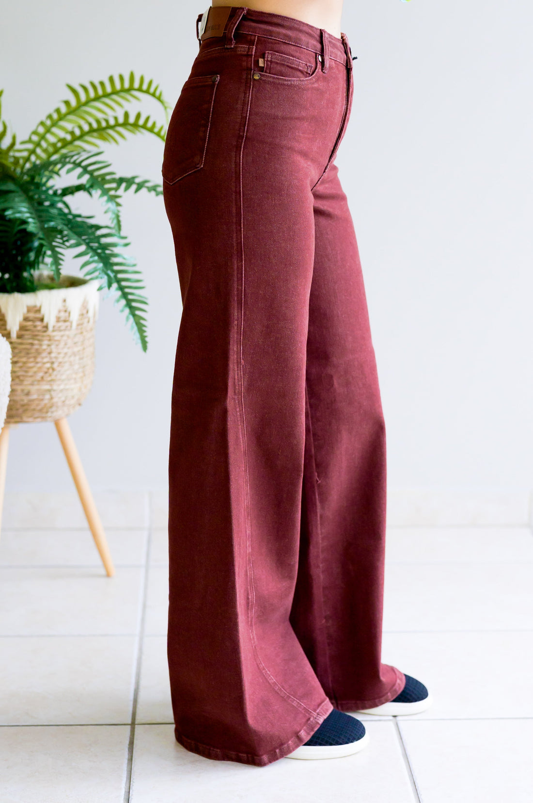 Retro Curve Judy Blue Wide Leg